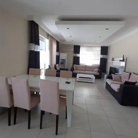 Unutulmayacak Anilariniz Icin Bakmadan Gecmeyin Apartmán *